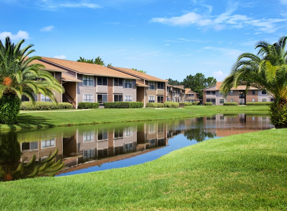 Bentley Green Apartments - Jacksonville, FL