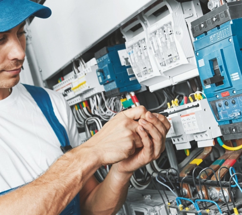 Electricians - Davenport, FL