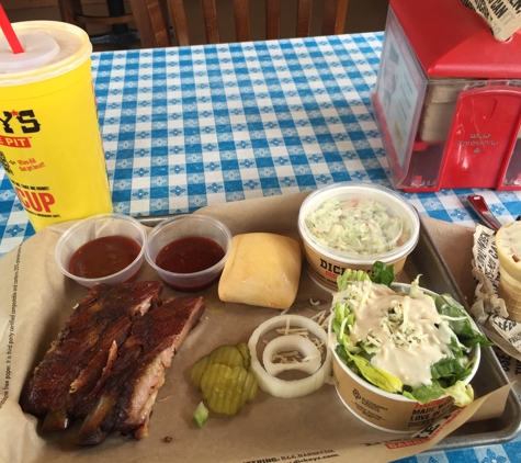 Dickey's Barbecue Pit - Ventura, CA