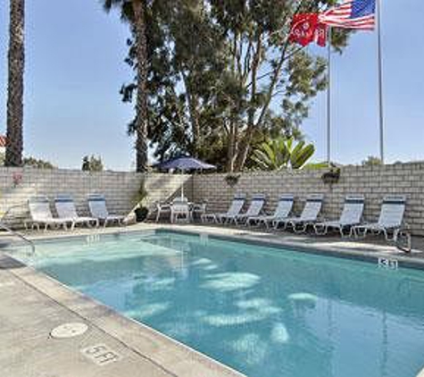 Ramada by Wyndham San Diego Poway Miramar - Poway, CA