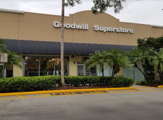 Goodwill Silver Lakes - Pembroke Pines, FL