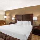 Comfort Inn & Suites Lake Norman - Motels