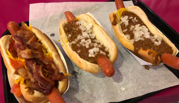 Pink's Hot Dogs - Los Angeles, CA