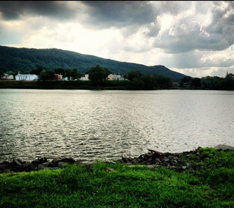 Bowline Point Park - West Haverstraw, NY