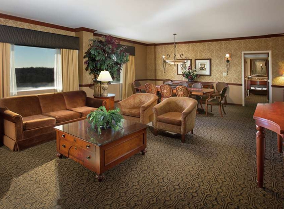 DoubleTree by Hilton Lisle Naperville - Lisle, IL