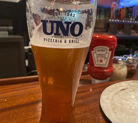 UNO Pizzeria & Grill - Winter Garden, FL