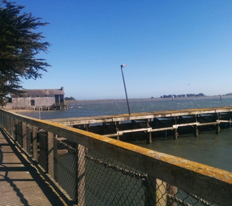 Fishetarian Fish Market - Bodega Bay, CA