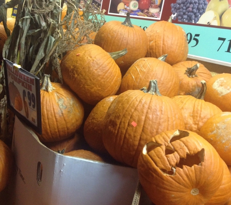 Sheepshead Bay Fruit & Vegetable Bazaar - Brooklyn, NY