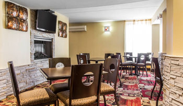 Comfort Inn & Suites East Hartford - Hartford - East Hartford, CT