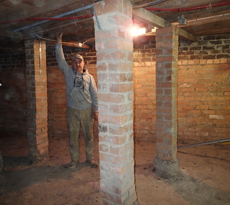 Tight Access Mini Diggers - Mornington, VIC