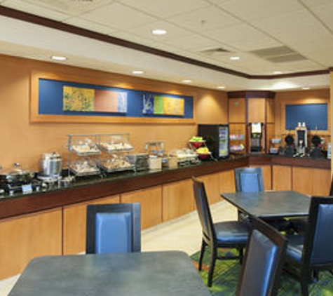 Fairfield Inn & Suites - Norton Shores, MI