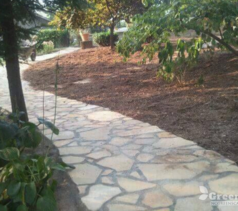 Greenscapes Landscaping & Retaining Walls - Candler, NC