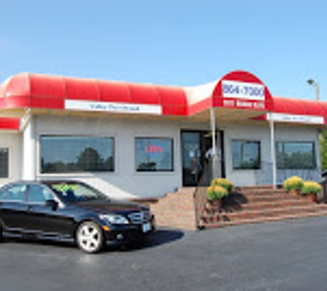 Valley Auto World Pre-Owned - Fayetteville, NC