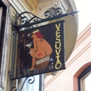 Vesuvio Cafe - Cocktail Lounges