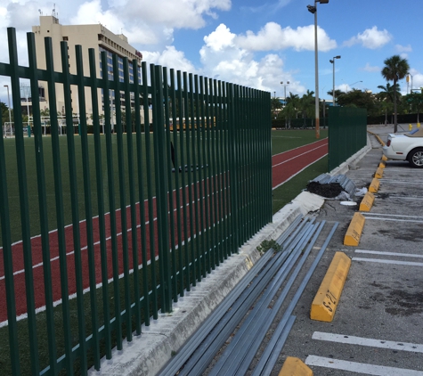 Fence Solutions - Homestead, FL