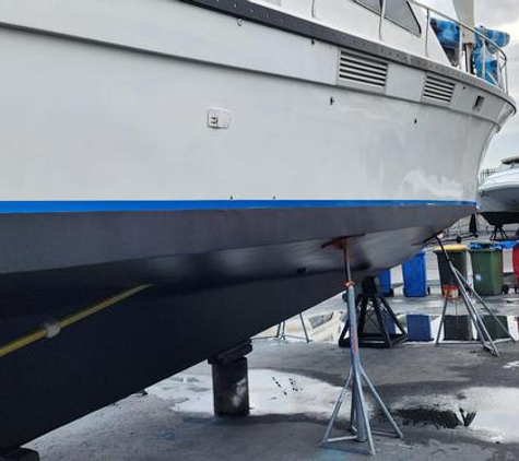 Fix-It Marine Services - Lake Coogee, WA. Fresh antifouling and ready to go back in the water.
