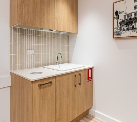 C & R Cabinets - Coorparoo, QLD