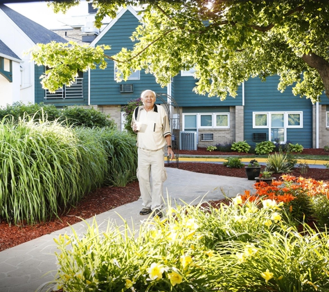 Hickory Villa Assisted Living - Omaha, NE