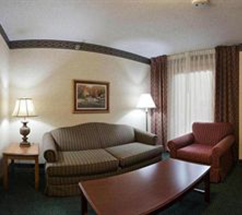 Country Inns & Suites - Mishawaka, IN