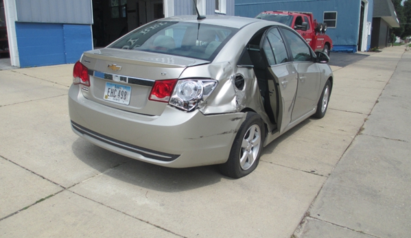 B & L Body Repair, Inc. - Oelwein, IA