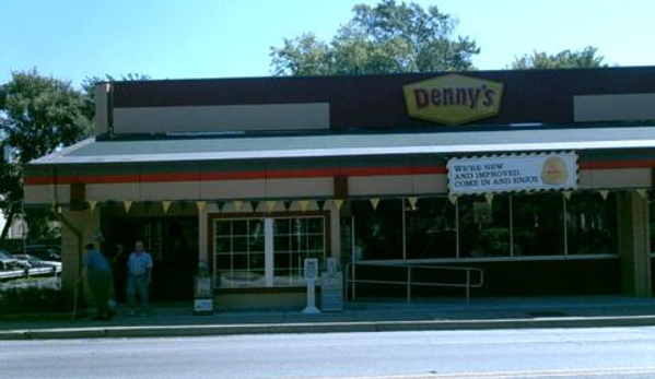 Denny's - Oak Park, IL