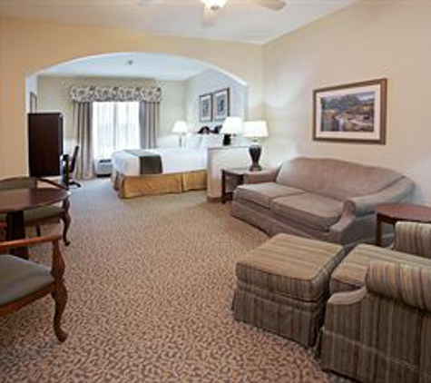 Holiday Inn Express & Suites Conroe I-45 North - Conroe, TX