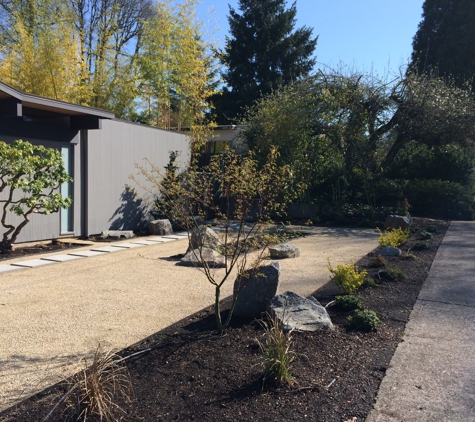 Ross NW Watergardens - Portland, OR. Midcentury Modern Landscape Designs