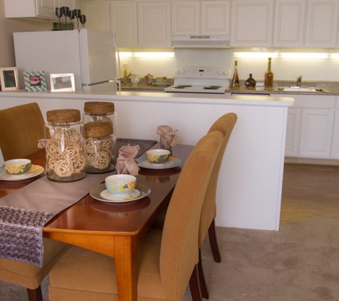 Hamilton Hall Apartments - Norristown, PA. Kitchen and Dining Area