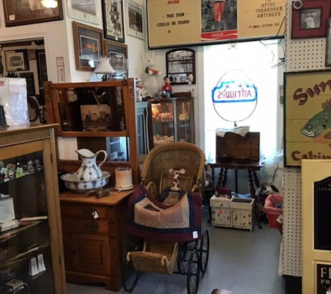 Attic Treasures Antiques & Collectables - West Liberty, IA