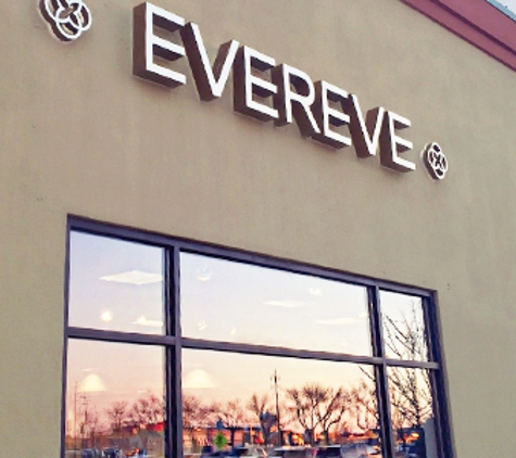 Evereve - Fargo, ND