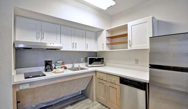 Homewood Suites by Hilton Boston-Peabody - Peabody, MA