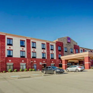 Comfort Suites - Portland, TN