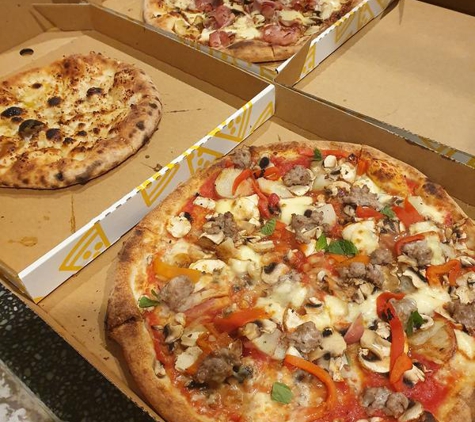 Homeslice Pizza - Richmond, VIC
