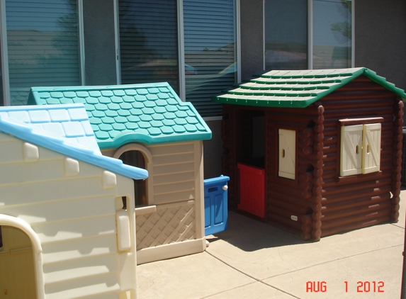 Tiny Tots Daycare - Plumas Lake, CA