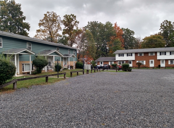 Woodland Manor Complex - Tyrone, PA