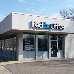 FedEx Office Print & Ship Center - Melville, NY