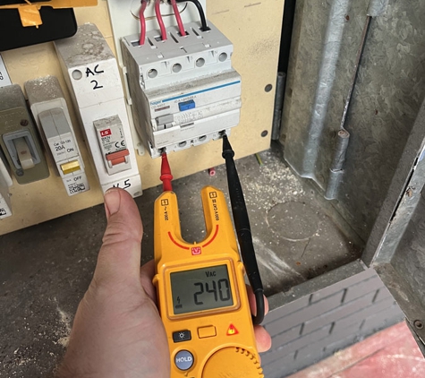 Quality Electrical Projects - Narangba, QLD