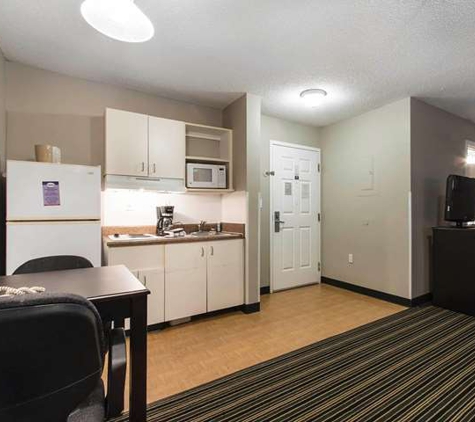 Suburban Extended Stay - Pensacola, FL