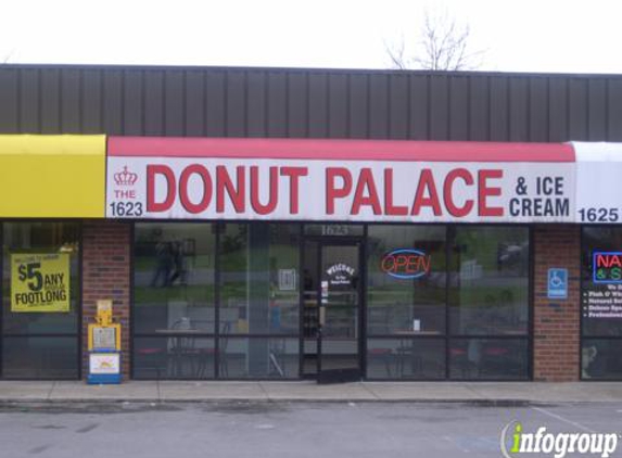 Donut Palace - Murfreesboro, TN