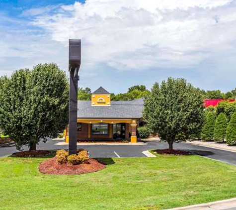 Quality Inn - Albemarle, NC