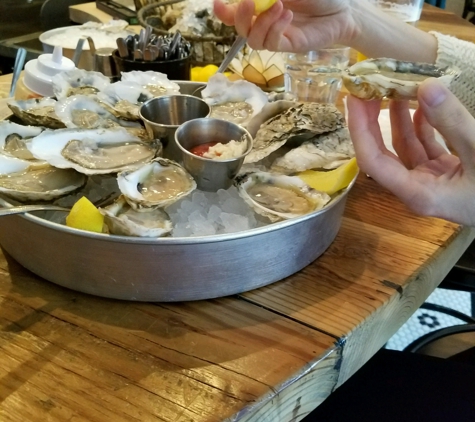 Dylan's Oyster Cellar - Baltimore, MD