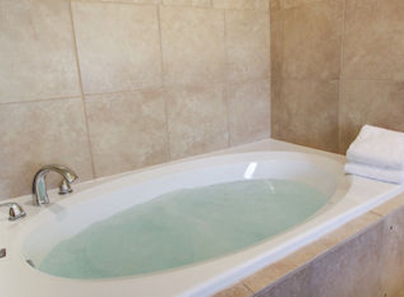 Cobblestone Hotel & Suites - Salem - Salem, IN