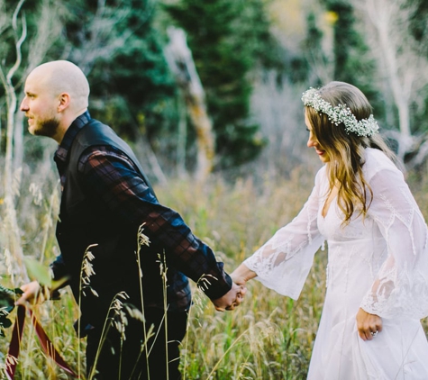 Maine Elopements - Oxford, ME