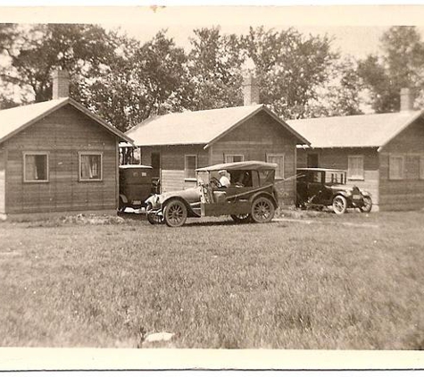 Dickerson's Lake Florida Resort - Spicer, MN