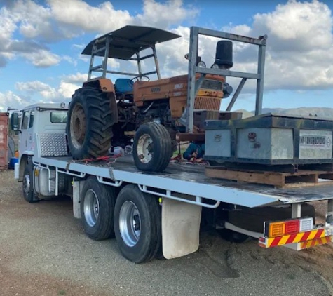 McFadzen Contracting Tilt Tray Hire