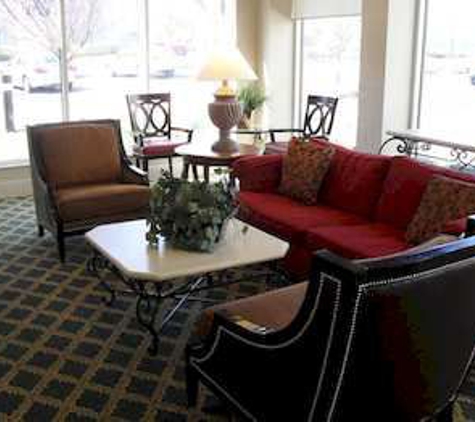 Hilton Garden Inn Westbury - Westbury, NY