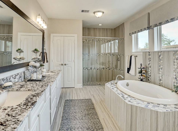 K Hovnanian Homes Woodshore - Clute, TX