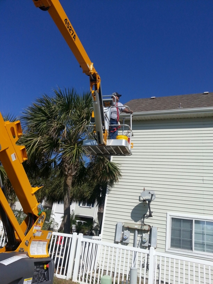 Experts Maintenance Solutions - Corpus Christi, TX. Boom lift services for hard to reach places!