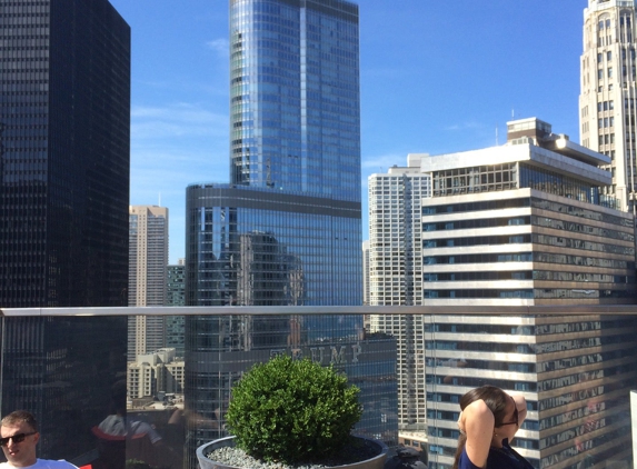 Cerise Rooftop - Chicago, IL