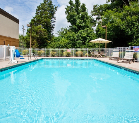 Holiday Inn Express & Suites Kimball - South Pittsburg, TN